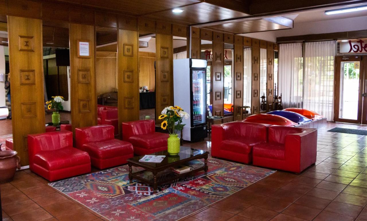 Hotel Gran Muso Лос-Анхелес Екстер'єр фото